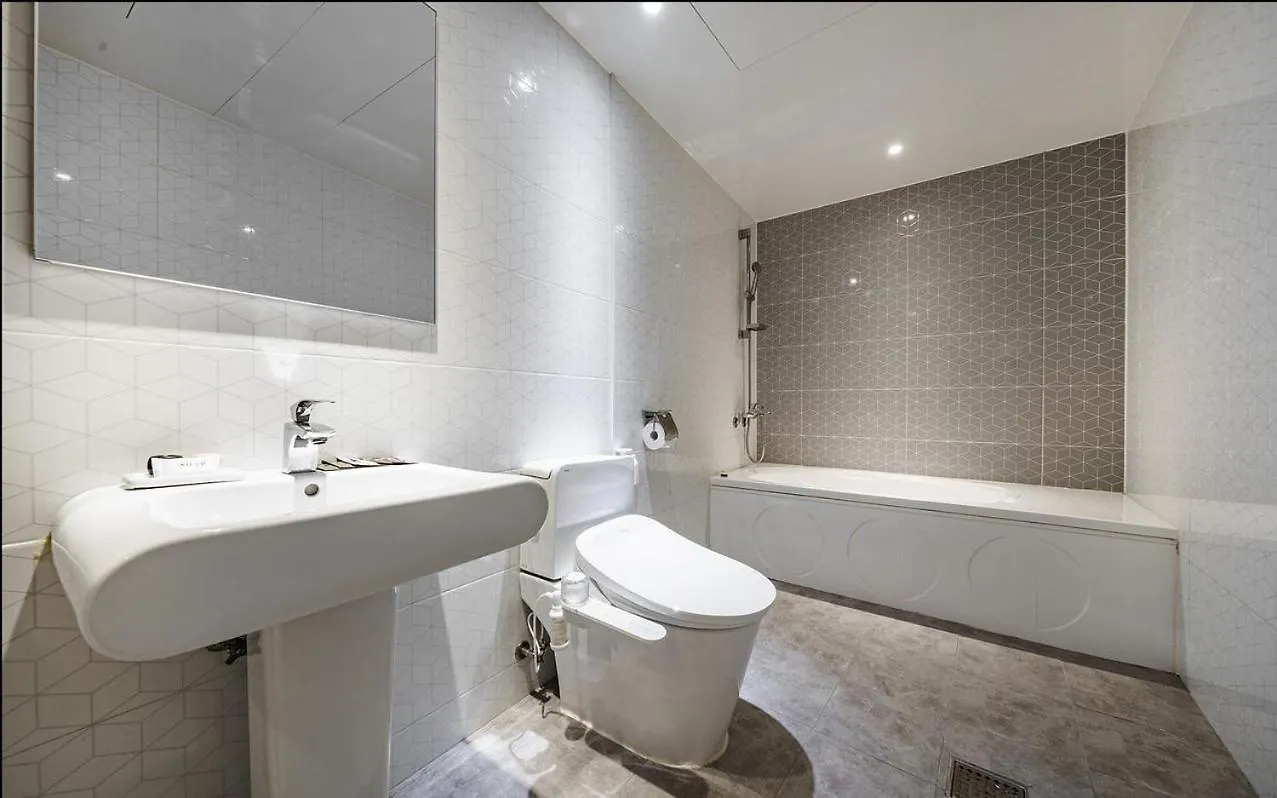 St. 179 Incheon Hotel