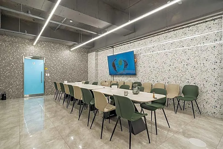St. 179 Incheon Hotel 3*,