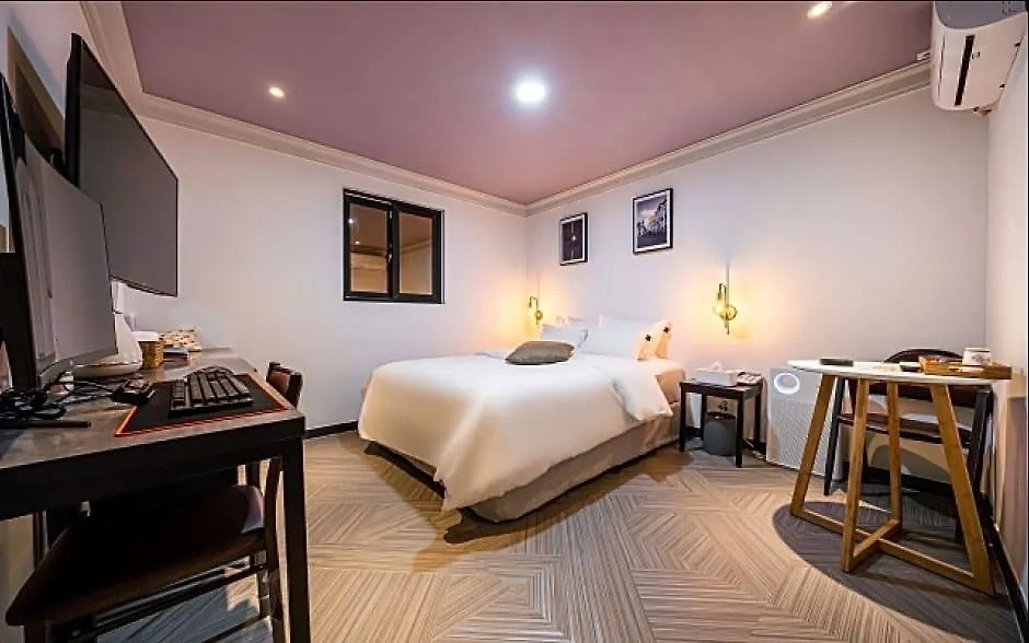 St. 179 Incheon Hotel
