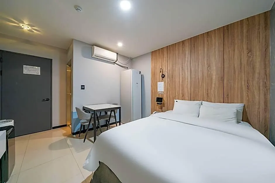 St. 179 Incheon Hotel