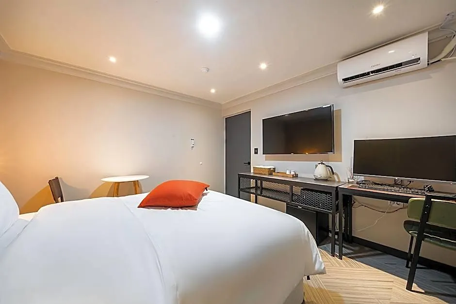 St. 179 Incheon Hotel 3*,  South Korea