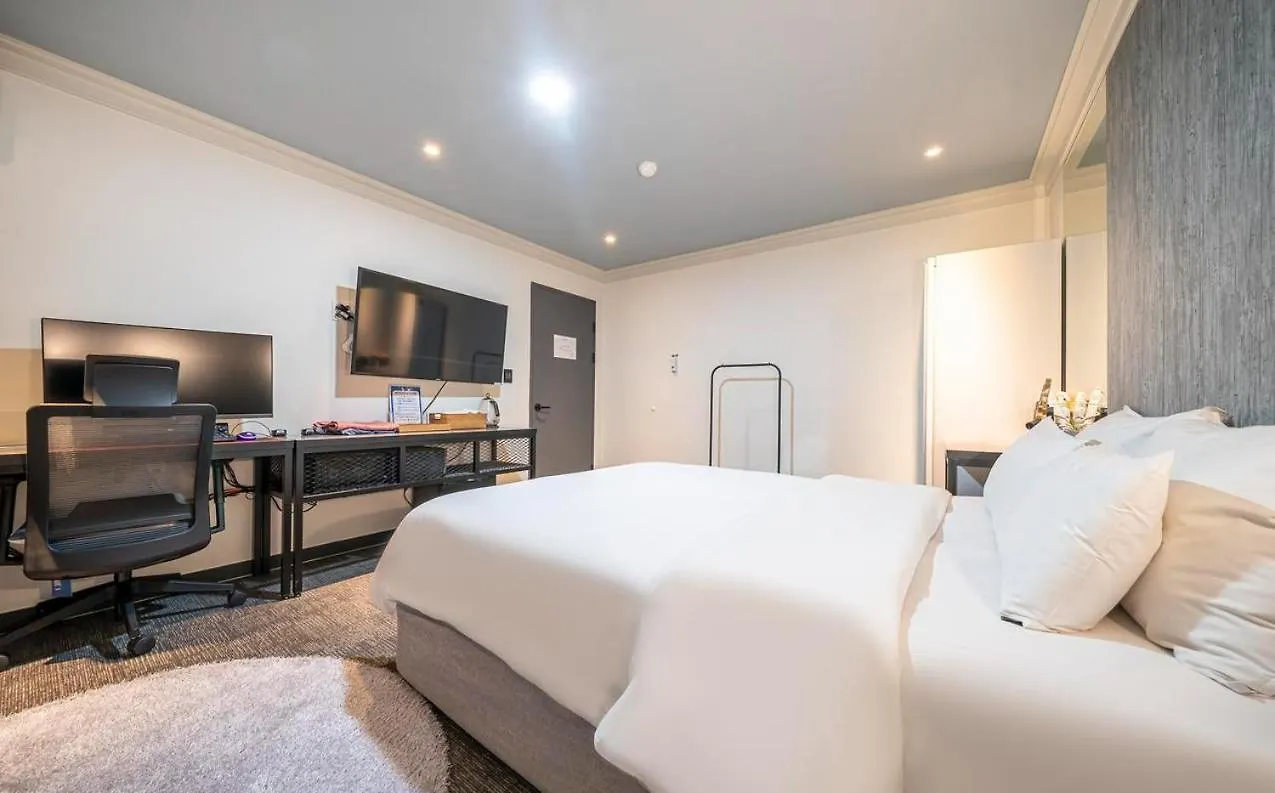 St. 179 Incheon Hotel