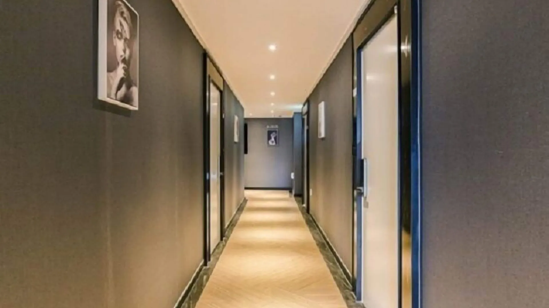 St. 179 Incheon Hotel