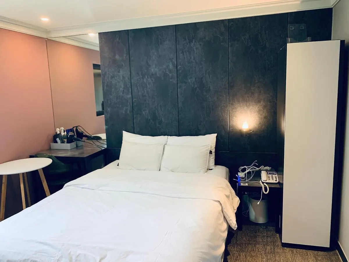 St. 179 Incheon Hotel