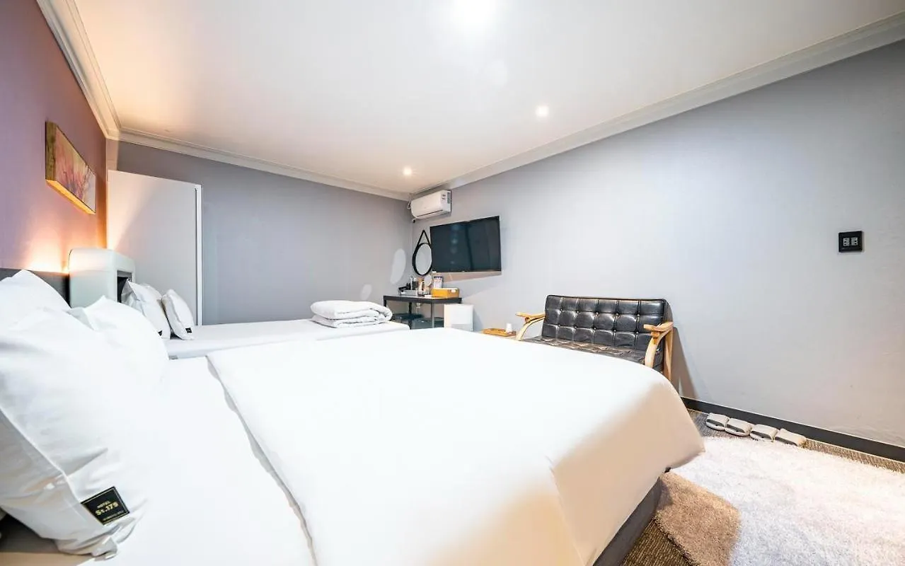 St. 179 Incheon Hotel