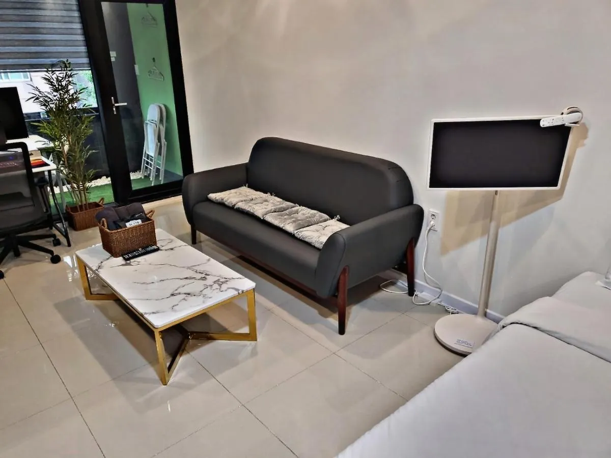 St. 179 Incheon Hotel 3*,